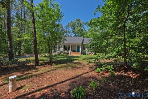 Tiny photo for 1046 Orchid Road, Mineral, VA 23117 (MLS # 2614357)