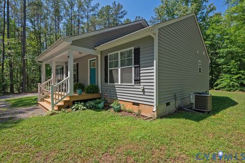 Tiny photo for 1046 Orchid Road, Mineral, VA 23117 (MLS # 2614357)
