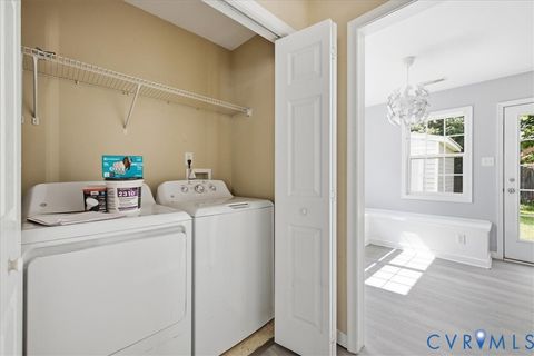 Tiny photo for 410 Orange Avenue, Colonial Heights, VA 23834 (MLS # 2616315)