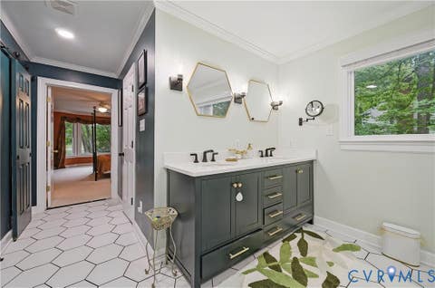 Tiny photo for 411 Hickory Drive, Manakin Sabot, VA 23103 (MLS # 2621546)