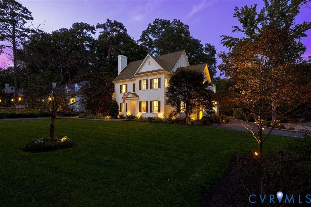 401 Lakewood Drive