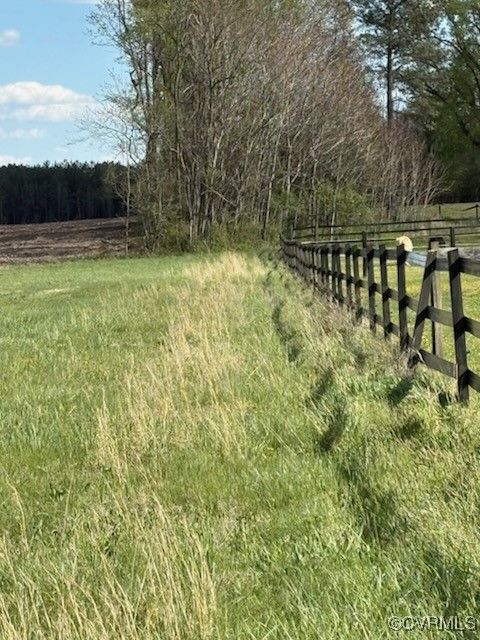 Tiny photo for 000 Locust Hill Road, Bowling Green, VA 22427 (MLS # 2520179)