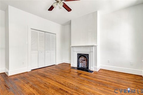 Tiny photo for 615 N 23rd Street, Richmond, VA 23223 (MLS # 2625323)