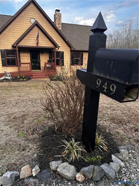 Tiny photo for 949 Old Buckingham Rd, Cumberland, VA 23040 (MLS # 2605175)