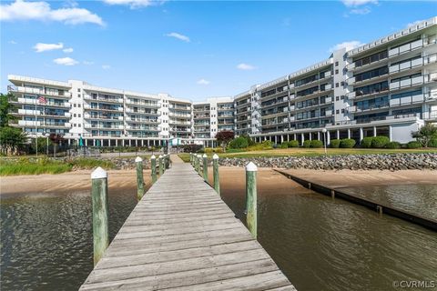 Condominium in Tappahannock VA 128 Prince Street.jpg