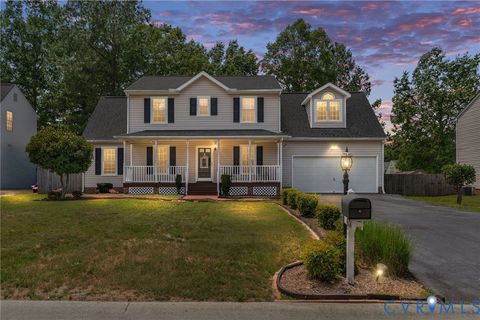Photo of 6724 Kingsland Creek Drive, Chesterfield, VA 23832 (MLS # 2616891)