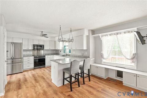 Tiny photo for 6724 Kingsland Creek Drive, Chesterfield, VA 23832 (MLS # 2616891)