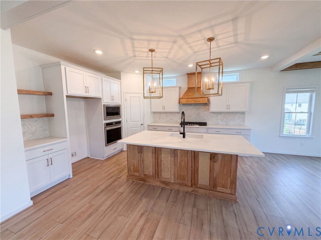 6813 Cove Creek Court
