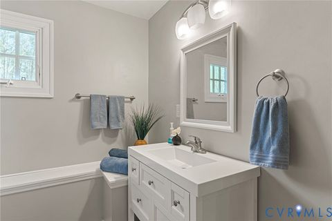 Tiny photo for 8000 Toms Drive, Mechanicsville, VA 23116 (MLS # 2607566)