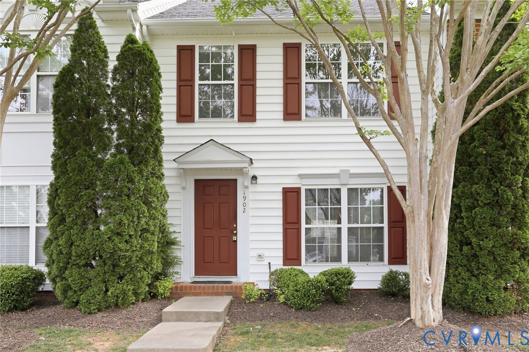 1902 Mountain Gate Place