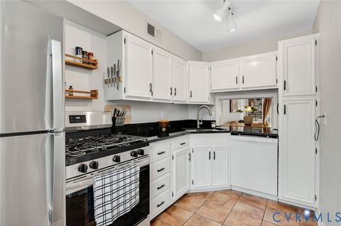 Tiny photo for 403 N Hamilton Street #F, Richmond, VA 23221 (MLS # 2604274)