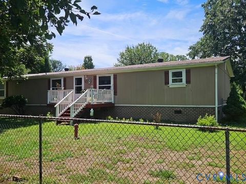Photo of 14 Hunters Trail, Cumberland, VA 23040 (MLS # 2617496)