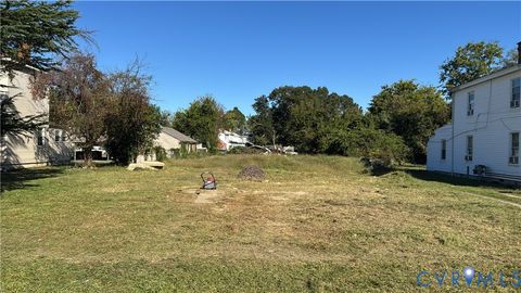 Tiny photo for 2031-2033 Ferndale Avenue, Hopewell, VA 23803 (MLS # 2528576)