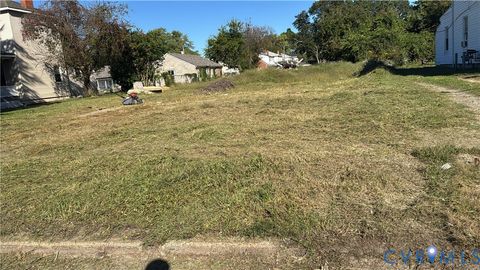Tiny photo for 2031-2033 Ferndale Avenue, Hopewell, VA 23803 (MLS # 2528576)