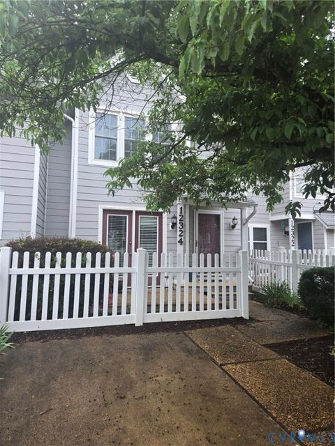 Photo of 12324 Sir James Court, Henrico, VA 23233 (MLS # 2614454)