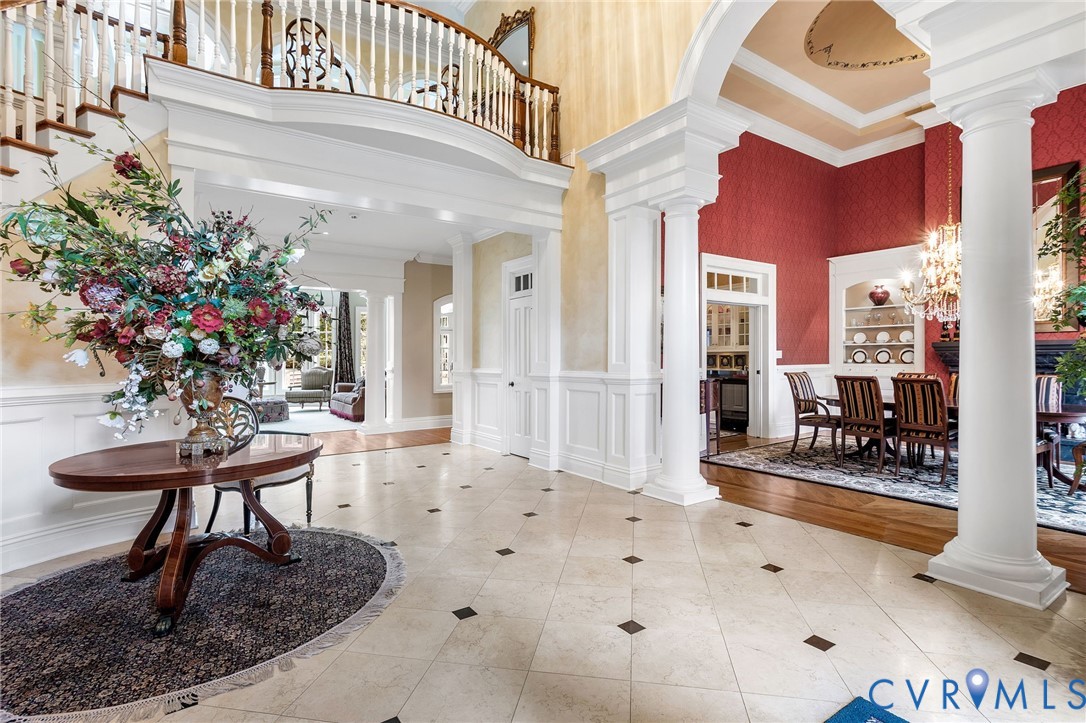 2725 Stonegate Court
