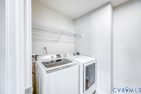 Tiny photo for 7410 E Danube Loop, New Kent, VA 23124 (MLS # 2601124)