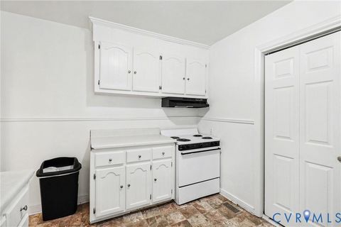 Tiny photo for 129 Seaboard Street, Petersburg, VA 23803 (MLS # 2602538)