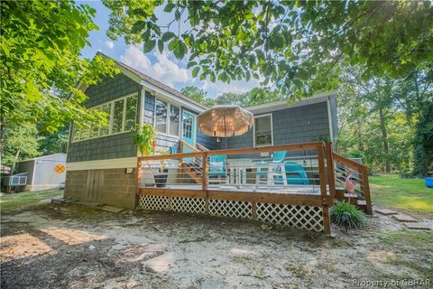 A home in Hardyville