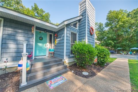 A home in Hardyville