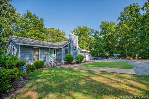 A home in Hardyville