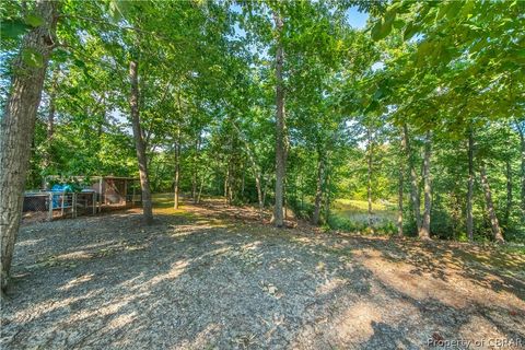 A home in Hardyville