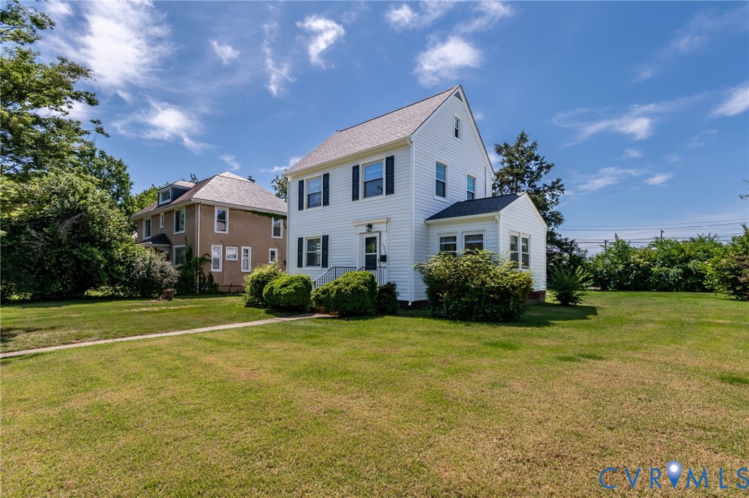 1303 Dubois Avenue