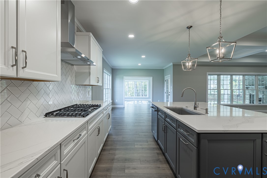 8313 Mount Eagle Road