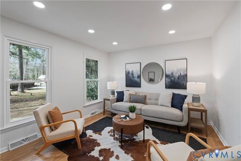 Tiny photo for 3257 Gordon Drive, Petersburg, VA 23805 (MLS # 2606945)