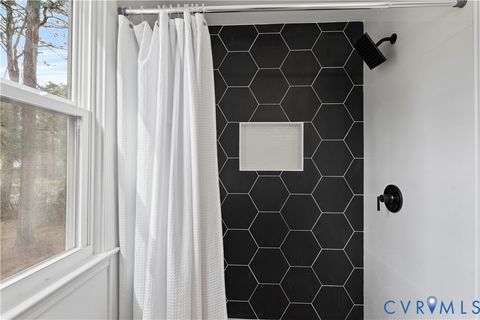 Tiny photo for 3257 Gordon Drive, Petersburg, VA 23805 (MLS # 2606945)