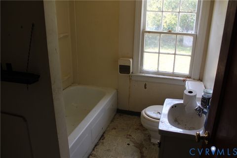 Tiny photo for 4202 Thomas Drive, Richmond, VA 23222 (MLS # 2529348)