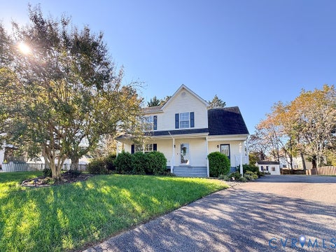 Photo of 6163 Parsley Court, Mechanicsville, VA 23111 (MLS # 2628555)