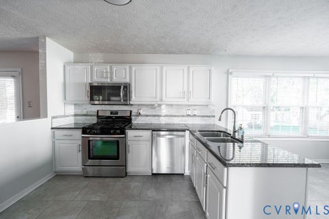 Tiny photo for 6163 Parsley Court, Mechanicsville, VA 23111 (MLS # 2628555)