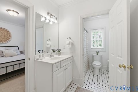 Tiny photo for 2 Dover Place, Richmond, VA 23238 (MLS # 2607565)