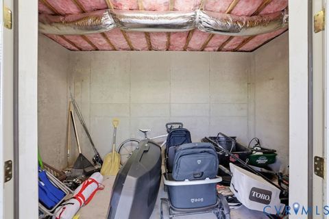 Tiny photo for 2 Dover Place, Richmond, VA 23238 (MLS # 2607565)