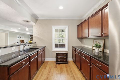 Tiny photo for 2 Dover Place, Richmond, VA 23238 (MLS # 2607565)