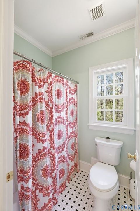 Tiny photo for 2 Dover Place, Richmond, VA 23238 (MLS # 2607565)