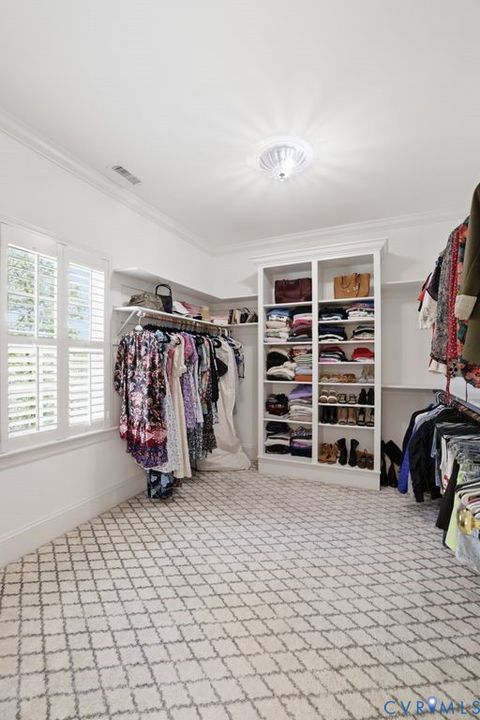 Tiny photo for 2 Dover Place, Richmond, VA 23238 (MLS # 2607565)