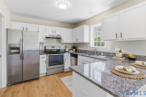 Tiny photo for 5508 Abbott Circle, Glen Allen, VA 23059 (MLS # 2606730)