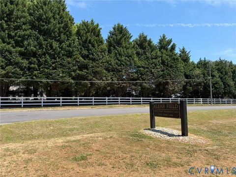 Tiny photo for 8017 Arbor Glen Place, Henrico, VA 23227 (MLS # 2612436)