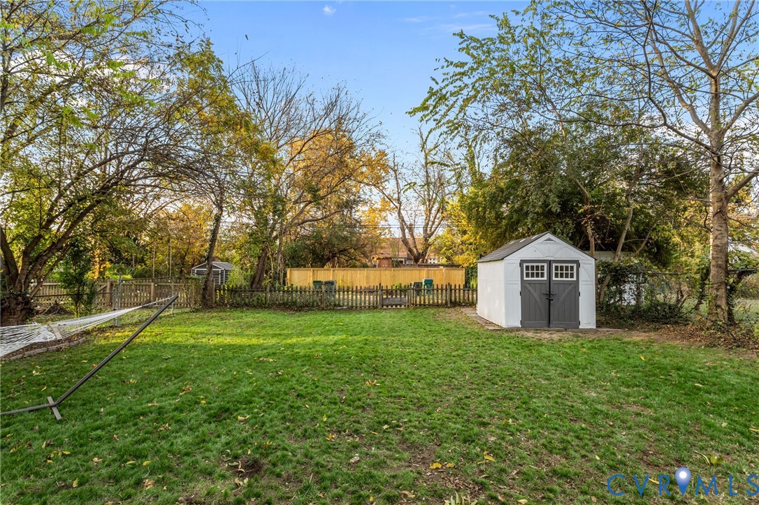 Richmond, Virginia 23231, United States, 3 Bedrooms Bedrooms, ,3 BathroomsBathrooms,Residential,Active,242421