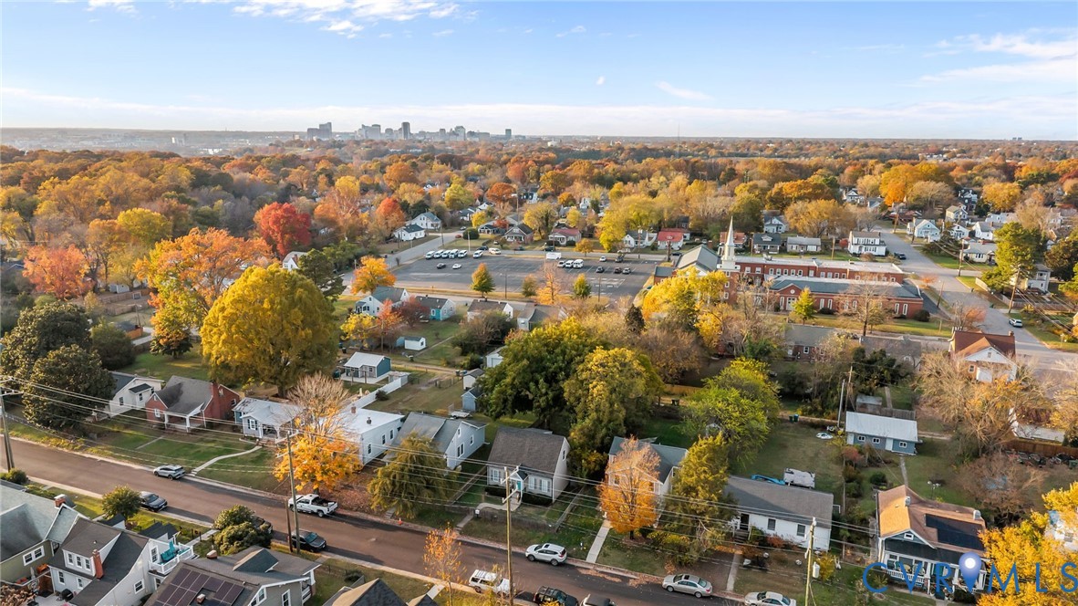 Richmond, Virginia 23231, United States, 3 Bedrooms Bedrooms, ,3 BathroomsBathrooms,Residential,Active,242421