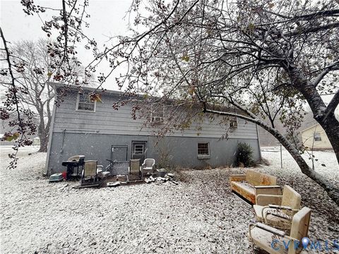 Tiny photo for 601 Roark Street, Chase City, VA 23924 (MLS # 2533550)