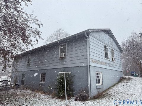 Tiny photo for 601 Roark Street, Chase City, VA 23924 (MLS # 2533550)