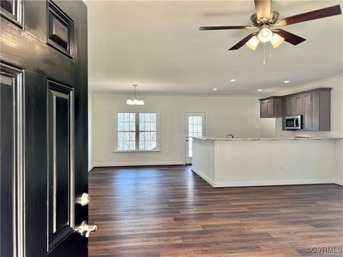 MLS: 2503028