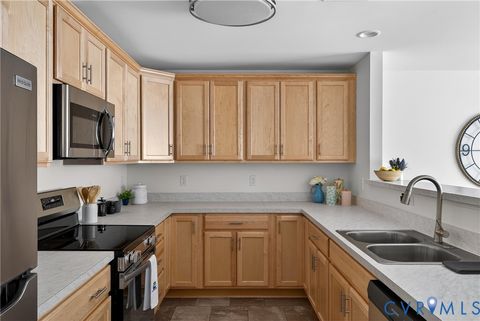 Tiny photo for 2213 Perry Street, Richmond, VA 23225 (MLS # 2608182)