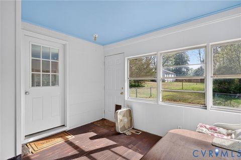 Tiny photo for 303 W 8th Street, Mineral, VA 23117 (MLS # 2616995)