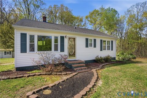 Tiny photo for 303 W 8th Street, Mineral, VA 23117 (MLS # 2616995)