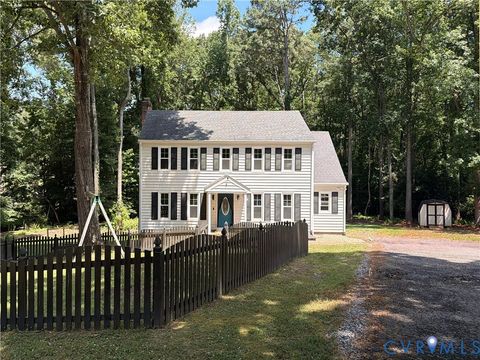 Photo of 4600 Landing Circle, Chesterfield, VA 23236 (MLS # 2616376)