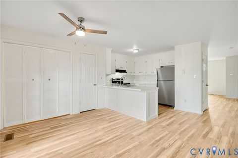 Tiny photo for 1723 Porter Street, Richmond, VA 23224 (MLS # 2611324)